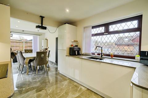 undefined, Davids Farm Close, Manchester, M24