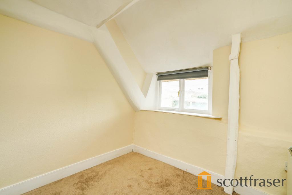 Second bedroom