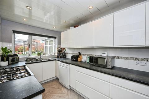 4 bedroom semi-detached house for sale, Bosworth Road, St. Helens, Merseyside, WA11