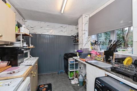 2 bedroom terraced house for sale, Middlesex Road, Stockport, Greater Manchester, SK5