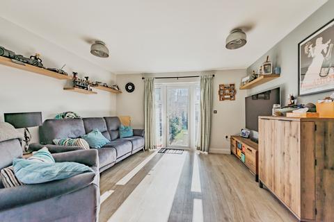 undefined, Mead Place, Smallfield, Horley, RH6