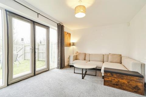 3 bedroom semi-detached house for sale, Asket Drive, Leeds