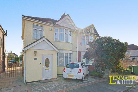 undefined, Lenmore Avenue, Grays RM17