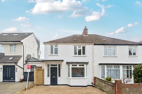 Khama Road, Tooting, London, SW17