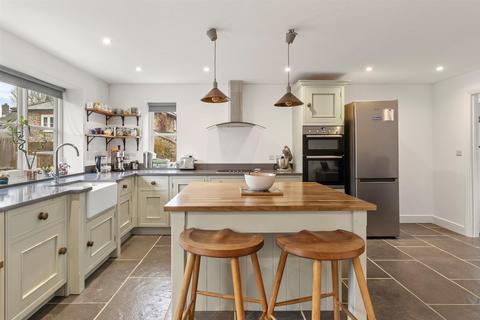undefined, The Square, East Meon, Petersfield
