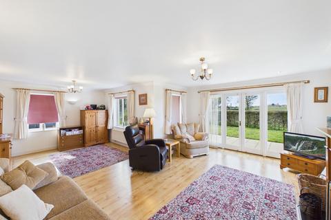 3 bedroom detached bungalow for sale, Snape IP17