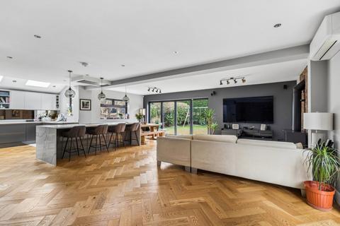 5 bedroom detached house for sale, Copthall Lane, Chalfont St. Peter, Buckinghamshire, SL9