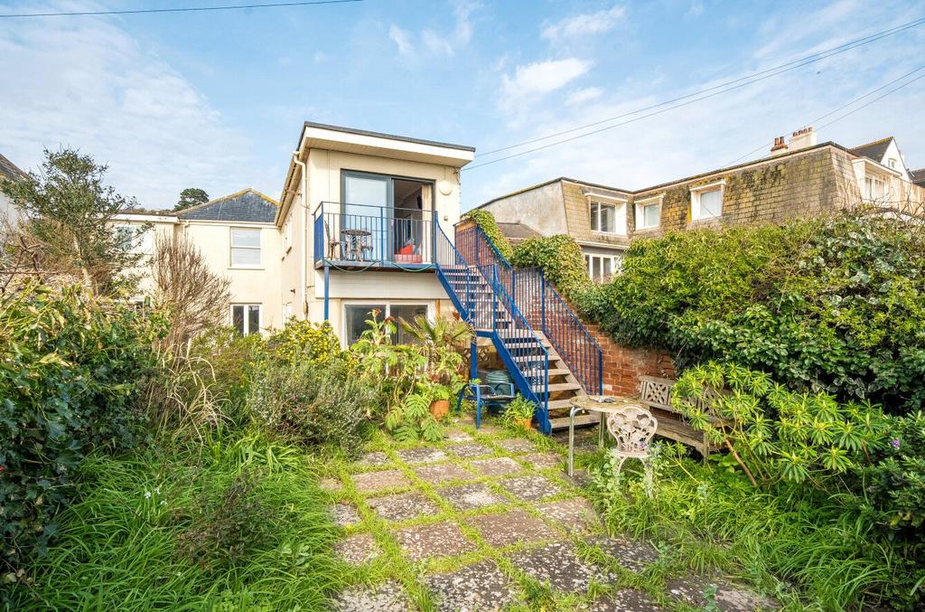 Garden &amp; Rear View