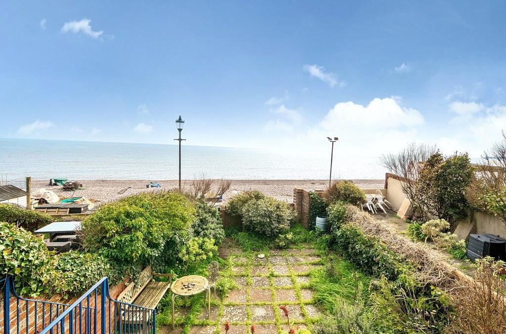 Garden &amp; View