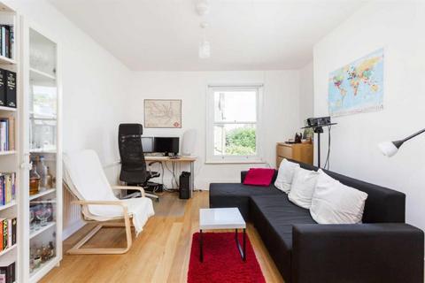 2 bedroom flat to rent - Roderick Road, Hampstead, NW3