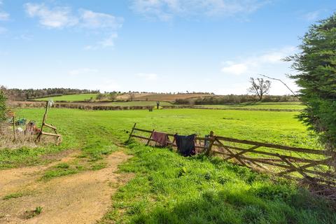 3 bedroom terraced house for sale, Glen Close, Little Bytham, Grantham