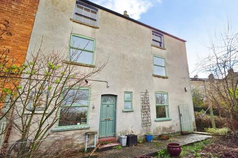 Lower Leazes, Stroud