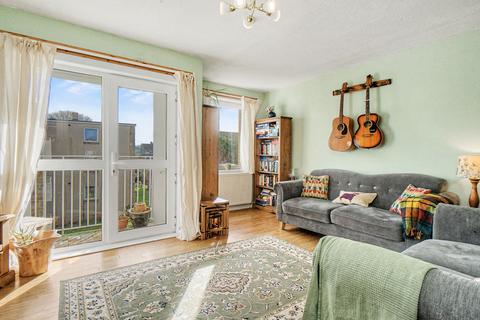 undefined, 6 Abercorn Court, Willowbrae, Edinburgh, EH8 7LP