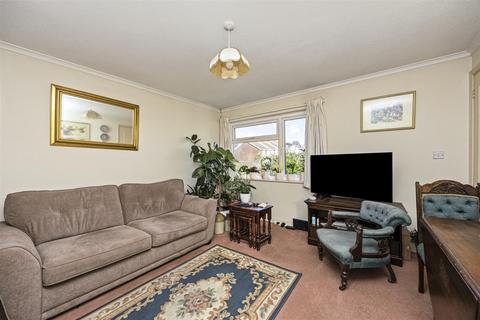 1 bedroom flat for sale, Downsway, Shoreham-By-Sea