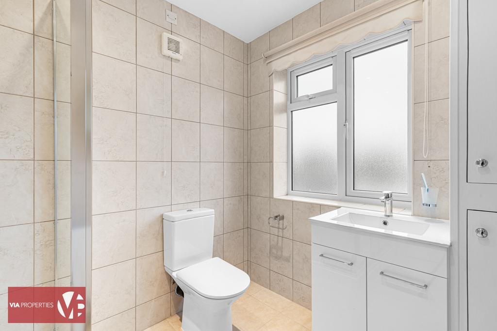 Family bathroom