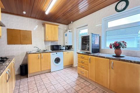 undefined, Brynffynon Close, Aberdare CF44