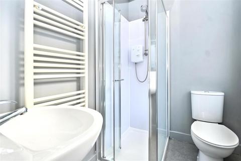 1 bedroom flat for sale, Lismore Road, Eastbourne