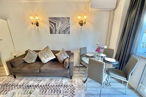 2 bedroom flat to rent, London, NW1 5RH
