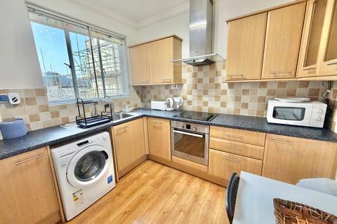 2 bedroom flat to rent, London, NW1 5RH
