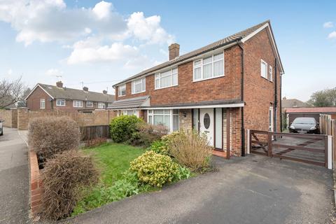 undefined, Gilbert Close, Gillingham ME7