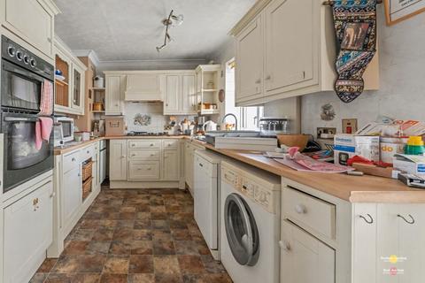 2 bedroom semi-detached house for sale, Marlborough Road, Dorking RH4