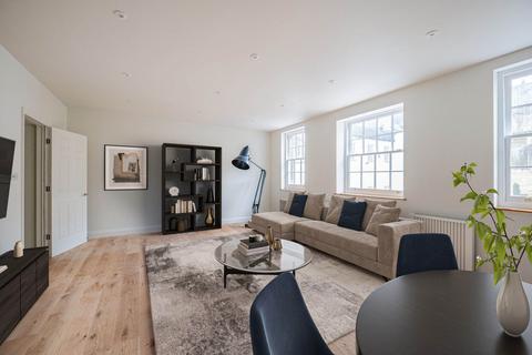 undefined, Piccadilly Place, London Road