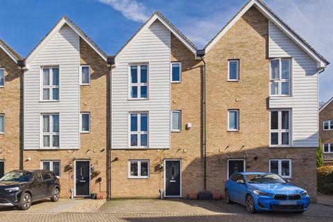 undefined, Butterfly Crescent, Nash Mills Wharf, HP3