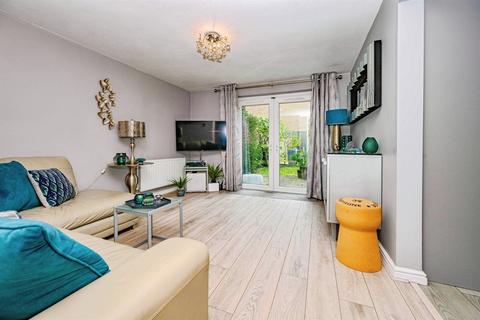 undefined, Gilroy Road, HEMEL HEMPSTEAD