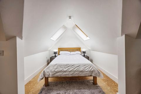 undefined, Damson Way, CARSHALTON, Surrey, SM5