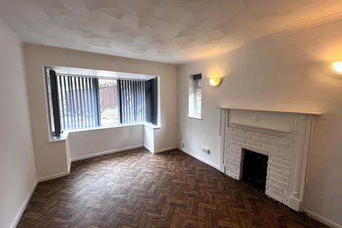 2 bedroom bungalow to rent, Westfield Road, Eastbourne