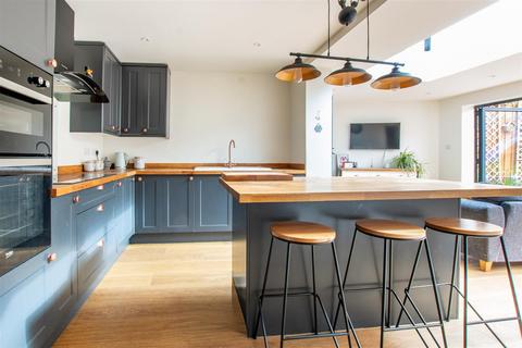 undefined, Ashcombe Crescent, Bristol
