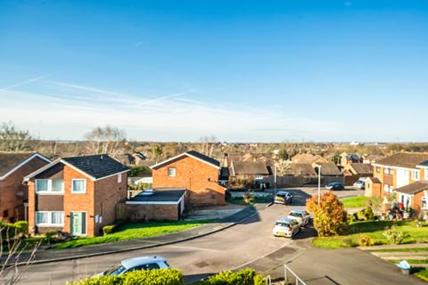3 bedroom semi-detached house for sale, Valleyside, Kingshill, Swindon, SN1