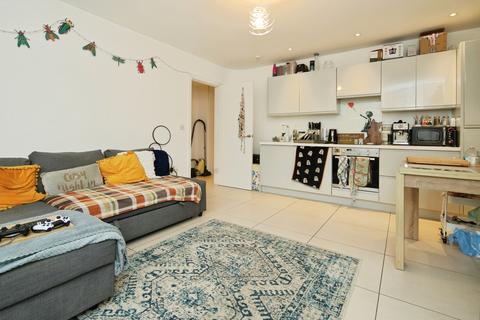 2 bedroom flat for sale, Eaton Road, HOVE, East Sussex, BN3