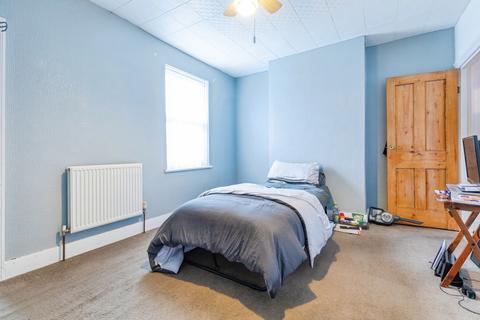 3 bedroom terraced house for sale, Dawes Street, Gillingham, Kent, ME7