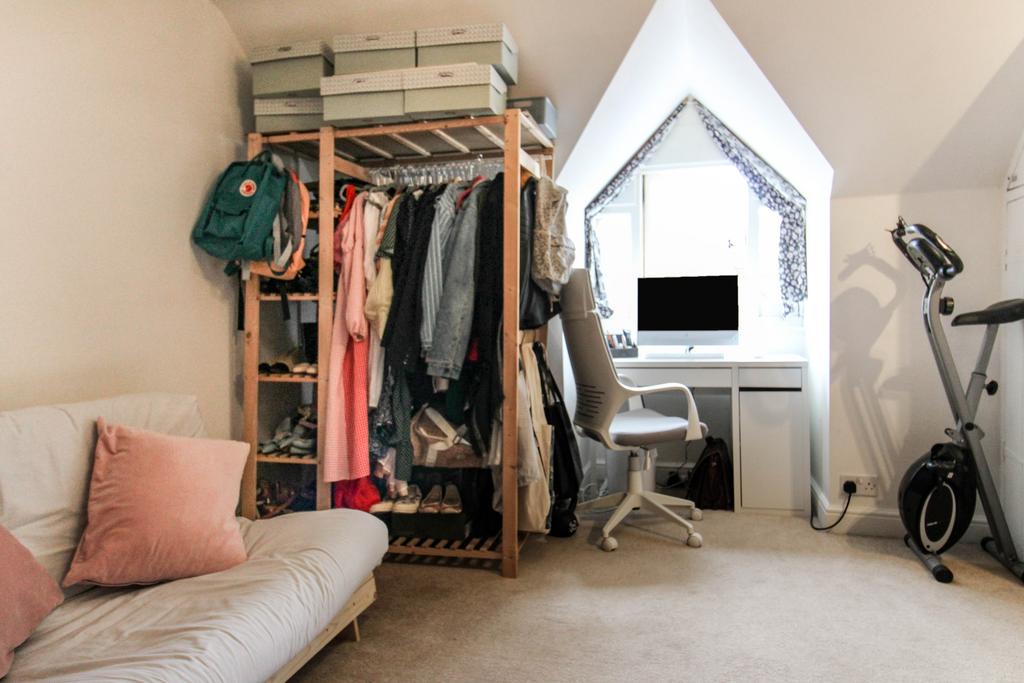 Bedroom 2a.JPG