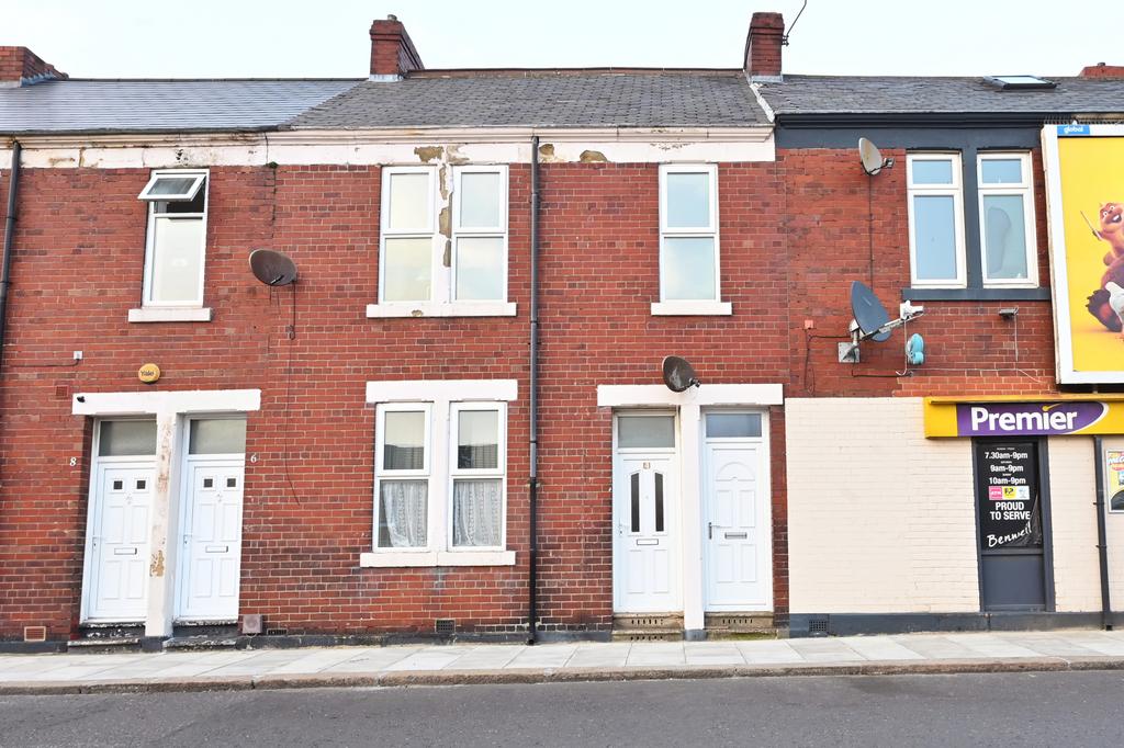 3 bedroom Flat for rent On Armstrong Road, Benwel