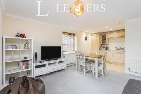 undefined, Weavers Mead, Haywards Heath, RH16
