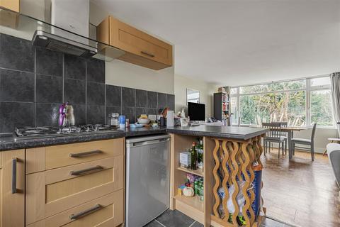 2 bedroom flat to rent, St Marys Grove, Putney SW13