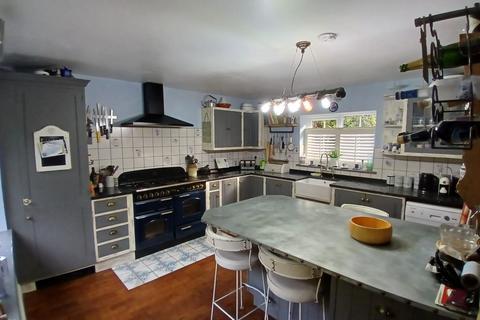 3 bedroom semi-detached house for sale, Harvel Road, Gravesend DA13