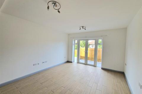 undefined, Flat 1, 30 Park Lane, Wembley.