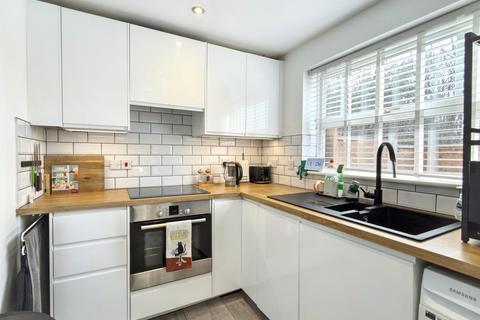 3 bedroom terraced house for sale, Staples Drive, Coalville, LE67