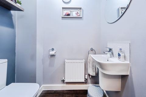 4 bedroom detached house for sale, George Parish Road, Banbury