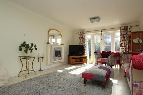 4 bedroom detached house for sale, Cobbs Lane, Oakdale , Poole, BH15
