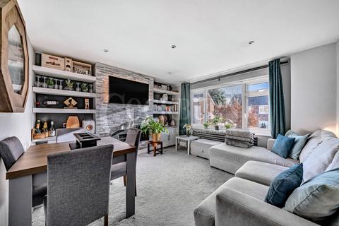 undefined, Model Farm Close, Mottingham, SE9