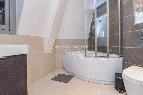 2 bedroom flat to rent, Horn Lane, London W3
