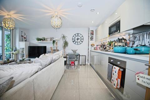 undefined, Ferry Court, Cardiff
