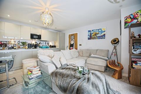 undefined, Ferry Court, Cardiff