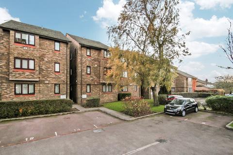 1 bedroom apartment to rent, Chiltern View Road, Uxbridge UB8