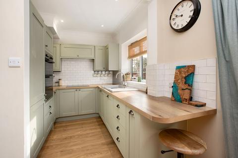 3 bedroom terraced house for sale, Heywoods Road, Teignmouth, TQ14