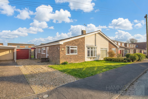 3 bedroom semi-detached bungalow for sale, Buckingham Drive, Hethersett